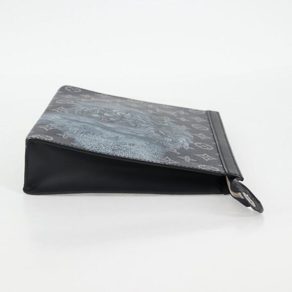 Louis Vuitton Savannah Monogram Chapman Lion Pochette Voyage MM - Picture 3 of 10